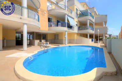 PLANTA BAJA EN URBANIZACIÓN CON PISCINA EN XILXES PLAYA 36