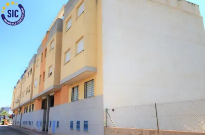 PLANTA BAJA EN URBANIZACIÓN CON PISCINA EN XILXES PLAYA 44