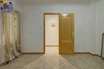 PLANTA BAJA CON PATIO Y MUCHAS POSIBILIDADES 26