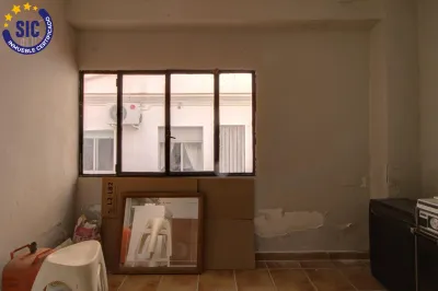 PLANTA BAJA CON PATIO Y MUCHAS POSIBILIDADES 54