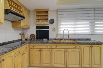 AMPLIO PISO EN EL CENTRO DE VALL DUIXO 10