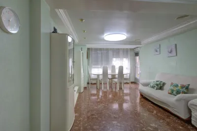 AMPLIO PISO EN EL CENTRO DE VALL DUIXO 16