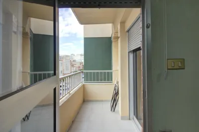 AMPLIO PISO EN EL CENTRO DE VALL DUIXO 17