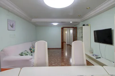 AMPLIO PISO EN EL CENTRO DE VALL DUIXO 18