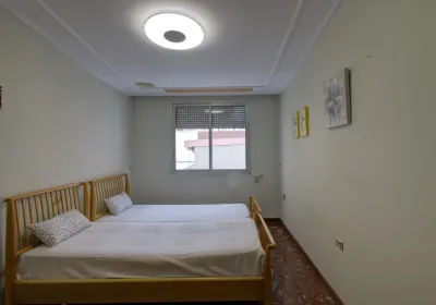 AMPLIO PISO EN EL CENTRO DE VALL DUIXO 21