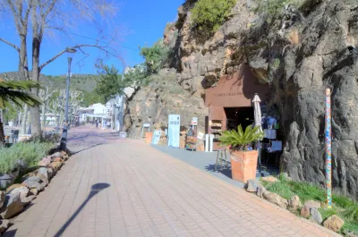 AMPLIO PISO EN EL CENTRO DE VALL DUIXO 45