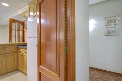 AMPLIO PISO EN EL CENTRO DE VALL DUIXO 8