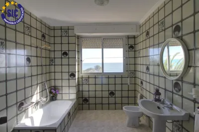 Casa independiente frente al mar 55