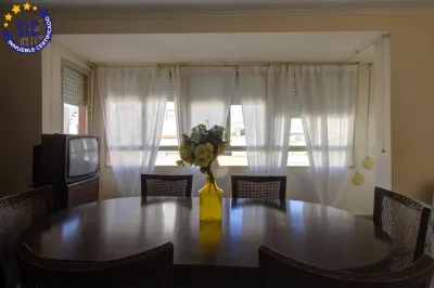 PISO EN NULES CERCA DE LA ESTACIÓN DE TREN 13