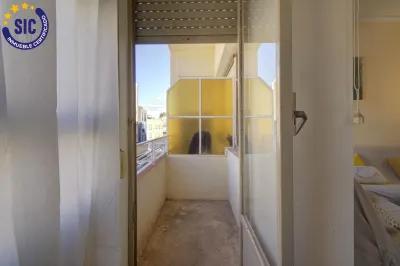 PISO EN NULES CERCA DE LA ESTACIÓN DE TREN 15