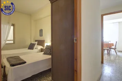 PISO EN NULES CERCA DE LA ESTACIÓN DE TREN 21