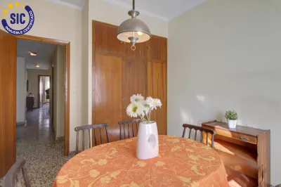 PISO EN NULES CERCA DE LA ESTACIÓN DE TREN 27