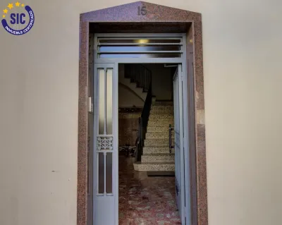 PISO EN NULES CERCA DE LA ESTACIÓN DE TREN 42