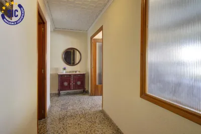 PISO EN NULES CERCA DE LA ESTACIÓN DE TREN 3