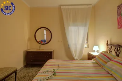 PISO EN NULES CERCA DE LA ESTACIÓN DE TREN 7