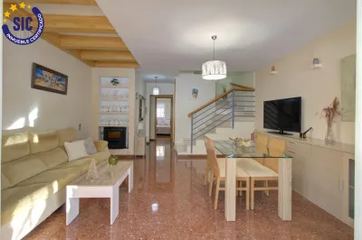 ACOGEDOR ADOSADO EN ALMENARA 10