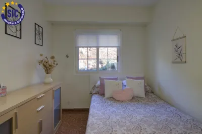 ACOGEDOR ADOSADO EN ALMENARA 19