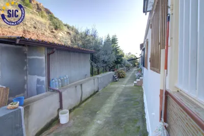 ACOGEDOR ADOSADO EN ALMENARA 27