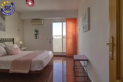 ACOGEDOR ADOSADO EN ALMENARA 37