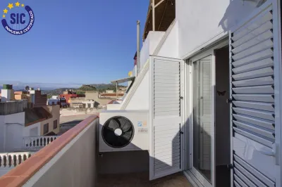 ACOGEDOR ADOSADO EN ALMENARA 43