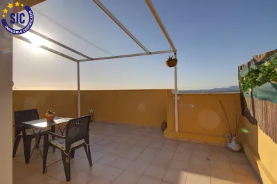 ACOGEDOR ADOSADO EN ALMENARA 56