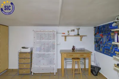 ACOGEDOR ADOSADO EN ALMENARA 66