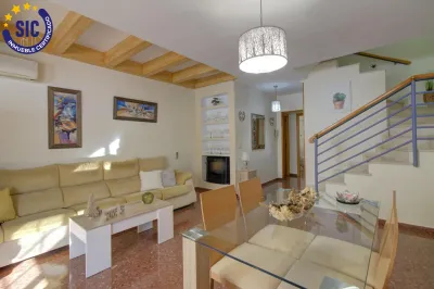 ACOGEDOR ADOSADO EN ALMENARA 6