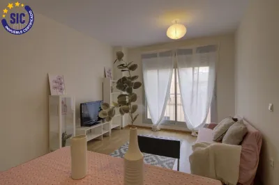 COQUETO PISO EN ALMAZORA CON PARKING Y TRASTERO 1