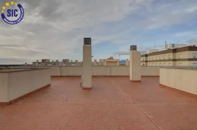 COQUETO PISO EN ALMAZORA CON PARKING Y TRASTERO 44