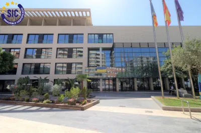 COQUETO PISO EN ALMAZORA CON PARKING Y TRASTERO 56