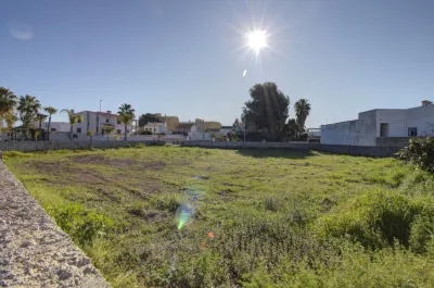 AMPLIO SOLAR URBANO EN PLAYA DE ALMENARA CASCO ANTIGUO 15