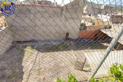 ESTUPENDO SOLAR EN LA LLOSA 8