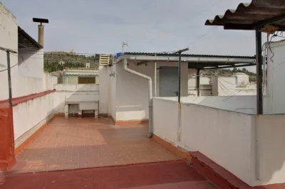 PISO EN LA LOCALIDAD DE ARTANA 34