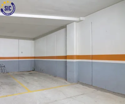 AMPLIO PISO CON GARAJE Y TRASTERO 43