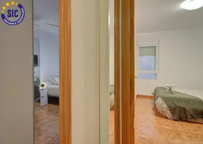 AMPLIO PISO CON GARAJE Y TRASTERO 3