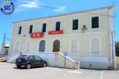 AMPLIO PISO CON GARAJE Y TRASTERO 61