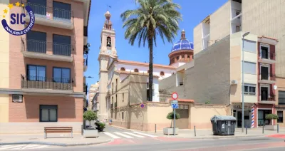 CASA CON ENCANTO EN NULES 75