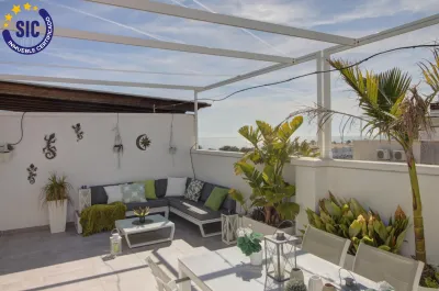 ÁTICO CON VISTAS AL MAR 15