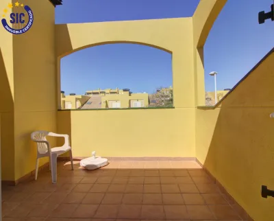 CHALET ADOSADO ESQUINERO A UN PASO DE LA PLAYA DE CORINTO 54