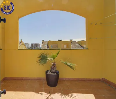 CHALET ADOSADO ESQUINERO A UN PASO DE LA PLAYA DE CORINTO 68