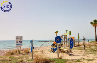 FANTÁSTICO ADOSADO EN PLAYA DE XILXES 55