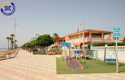 FANTÁSTICO ADOSADO EN PLAYA DE XILXES 63