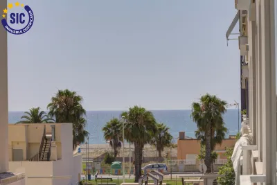 APARTAMENTO CON VISTAS AL MAR EN PLAYA DE MONCOFAR-CHILCHES 35