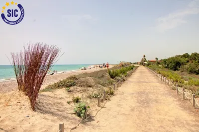 APARTAMENTO CON VISTAS AL MAR EN PLAYA DE MONCOFAR-CHILCHES 57
