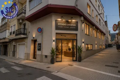 AMPLIO LOCAL CON MULTIPLES POSIBILIDADES EN VALL D'UIXO 7