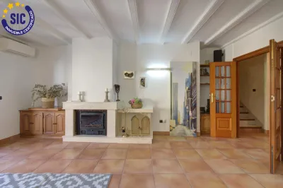 ESPACIOSA VIVIENDA FAMILIAR EN EL CORAZÓN DE ALMENARA 19