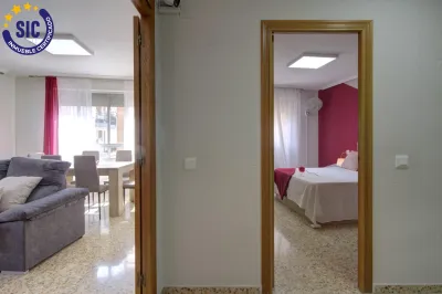 AMPLITUD Y LUZ CERCA DE LA ESTACIÓN DE ALMENARA 9