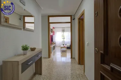 AMPLITUD Y LUZ CERCA DE LA ESTACIÓN DE ALMENARA 2