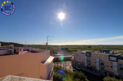AMPLITUD Y LUZ CERCA DE LA ESTACIÓN DE ALMENARA 41