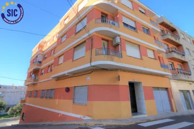 AMPLITUD Y LUZ CERCA DE LA ESTACIÓN DE ALMENARA 42